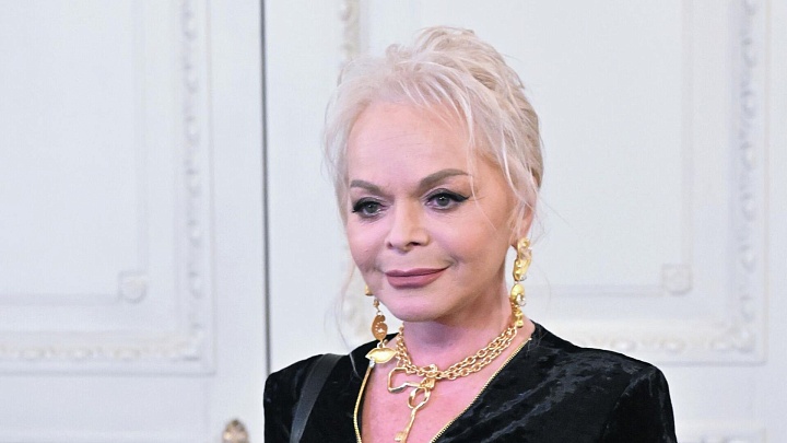 Лариса Долина ведет переговоры о съемках байопика