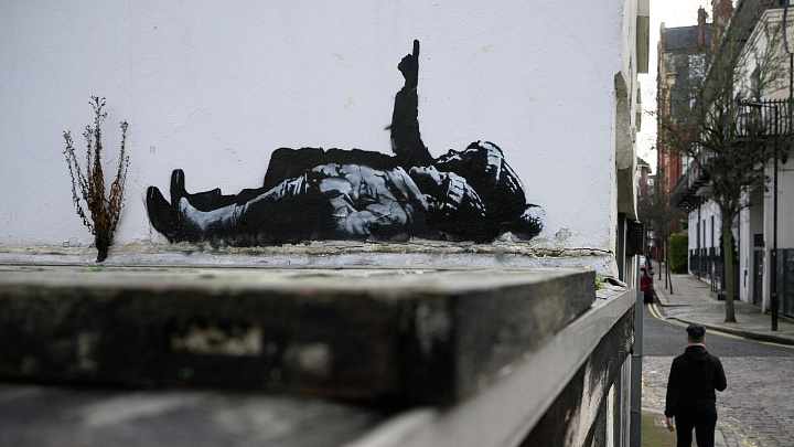 Бэнкси представил новую работу в центре Лондона