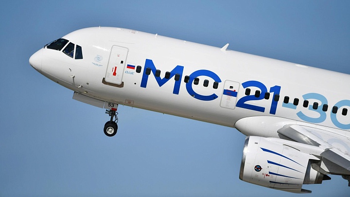 Алиханов рассказал, когда начнутся полеты импортозамещенного МС-21