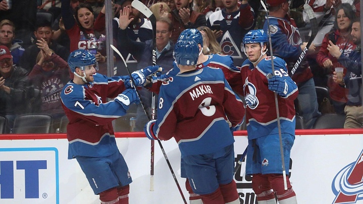 Гол Панарина не спас "Лос-Анджелес" от поражения в матче НХЛ с "Колорадо"